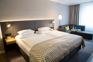 Holiday Inn Düsseldorf Neuss: Zimmer