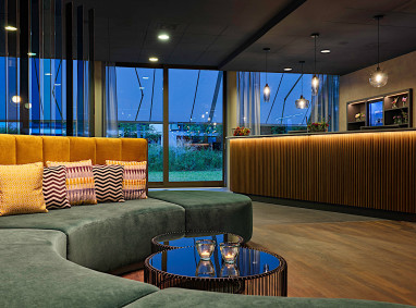 Essential by Dorint Basel City: Bar/Lounge