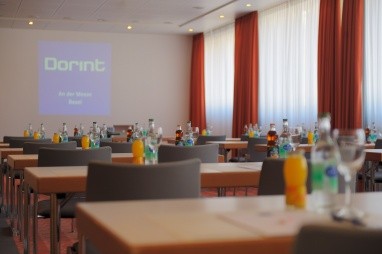 Dorint Hotel an der Messe Basel: Tagungsraum