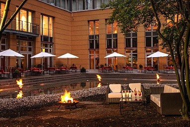 Hotel Elbflorenz Dresden: Außenansicht