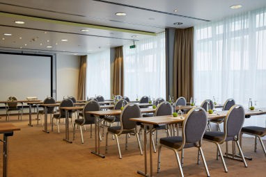 H+ Hotel Stuttgart Herrenberg by Revo: Tagungsraum