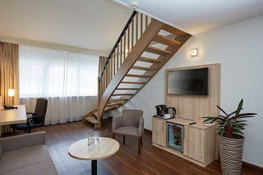 H+ Hotel Stuttgart Herrenberg by Revo: Zimmer