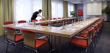 NOVINA HOTEL Wöhrdersee Nürnberg City: Tagungsraum