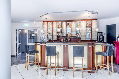 Garner Hotel Oberhausen: Bar/Lounge