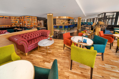 Hilton Dresden: Bar/Lounge