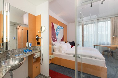 TRYP Düsseldorf Airport: Zimmer