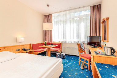 Mercure Hotel Garmisch-Partenkirchen by Revo: Zimmer