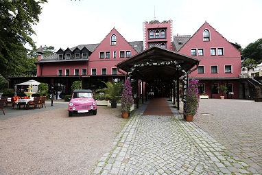 The Lakeside Burghotel zu Strausberg: Außenansicht