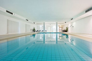 Abacco Hotels Stuttgart-Münchingen: Pool