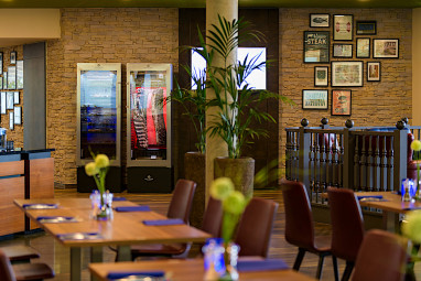 Hilton Garden Inn Stuttgart NeckarPark: Restaurant