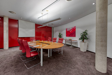 Hilton Garden Inn Stuttgart NeckarPark: Tagungsraum