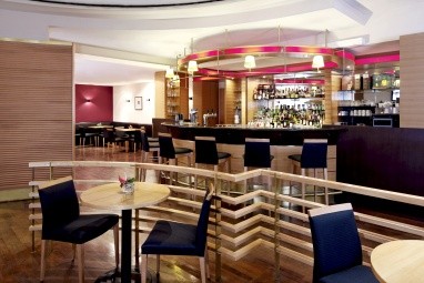 Sheraton Düsseldorf Airport Hotel: Bar/Lounge