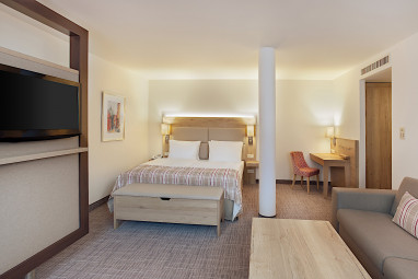 Holiday Inn Nürnberg City Centre: Zimmer