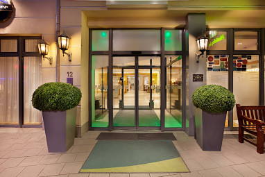 Holiday Inn Nürnberg City Centre: Außenansicht