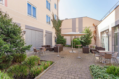 Holiday Inn Nürnberg City Centre: Außenansicht