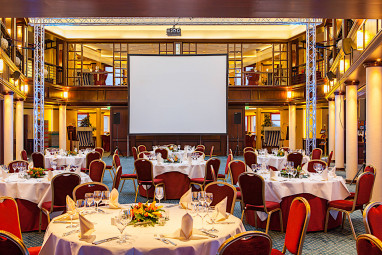 Yachthafenresidenz Hohe Düne Yachting & SPA Resort: Restaurant