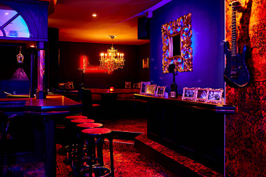 TRIHOTEL - Am Schweizer Wald: Bar/Lounge