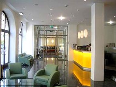 Garner Hotel Berlin - Checkpoint Charlie: Lobby