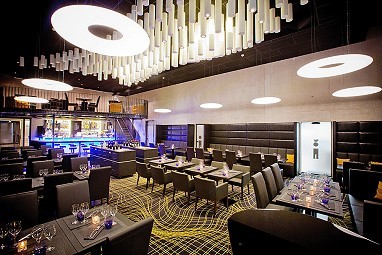 EuroNova arthotel: Restaurant