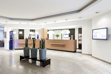 Novotel Würzburg: Lobby