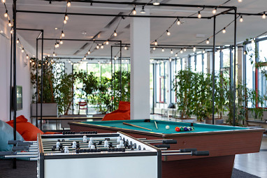 ibis Styles Darmstadt: Bar/Lounge