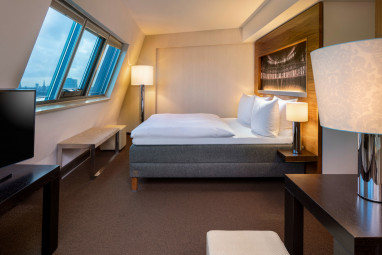 Mövenpick Hotel Hamburg by Revo: Zimmer