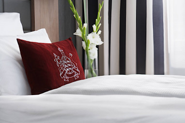 Mövenpick Hotel Stuttgart Airport  by Revo: Zimmer