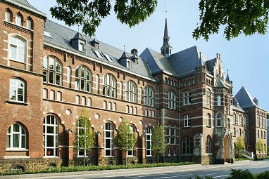 Collegium Leoninum: Außenansicht