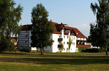 Adler Golf- und Tagungshotel: Außenansicht