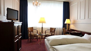 GÜNNEWIG HOTEL BRISTOL BONN : Zimmer