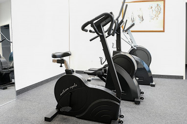 FOUR Essen City Centre: Fitness-Center