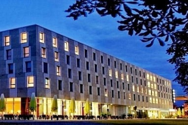 WELCOME HOTEL DARMSTADT: Außenansicht