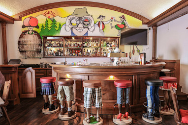 SCHWARZWALD PANORAMA: Bar/Lounge