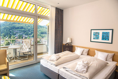 SCHWARZWALD PANORAMA: Zimmer