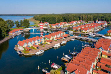 Sunday Resort Hafendorf Rheinsberg: Außenansicht