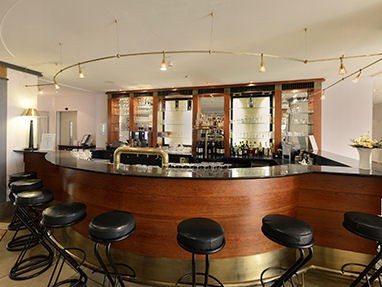 Hotel Kaiserin Augusta: Bar/Lounge