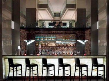 Hilton Vienna Danube Waterfront: Bar/Lounge