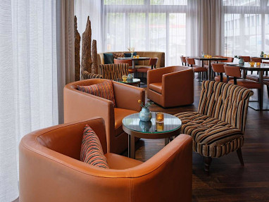 Adina Apartment Hotel Berlin Checkpoint Charlie: Bar/Lounge