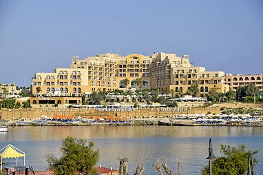 Corinthia Hotel St George´s Bay: Außenansicht