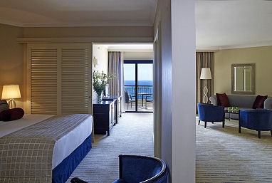 Corinthia Hotel St George´s Bay: Zimmer