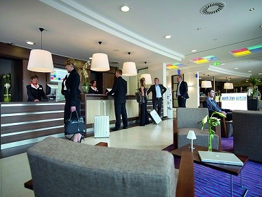 Best Western Plus Papenburg: Lobby