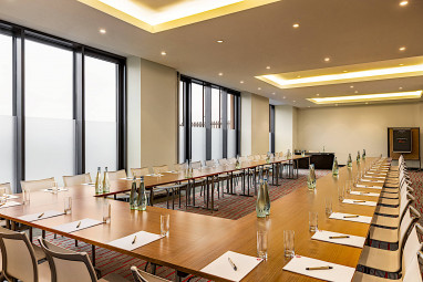 Vienna House by Wyndham Andel´s Berlin by Revo: Tagungsraum