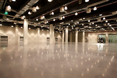 Vienna House by Wyndham Andel´s Berlin by Revo: Tagungsraum