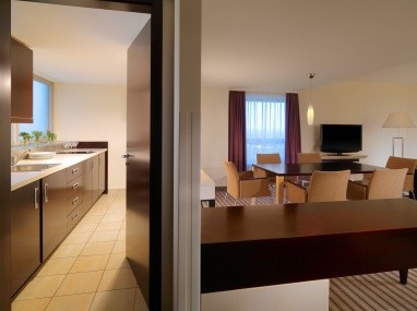 Sheraton München Arabellapark Hotel: Suite