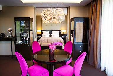 Hotel Burg Schwarzenstein: Suite