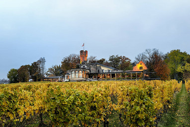 Hotel Burg Schwarzenstein: Außenansicht