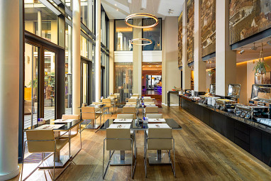 INNSIDE by Melia Dresden: Restaurant