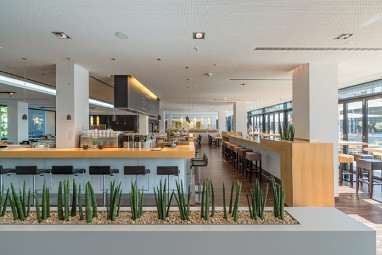 Lufthansa Training & Conference Center Seeheim: Bar/Lounge