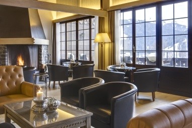 Steigenberger Hotel Gstaad Saanen: Bar/Lounge