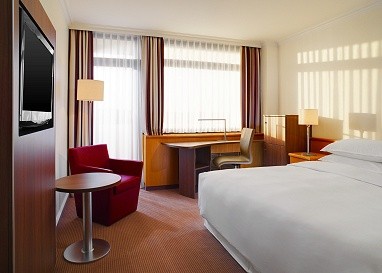 Sheraton Frankfurt Congress Hotel: Zimmer